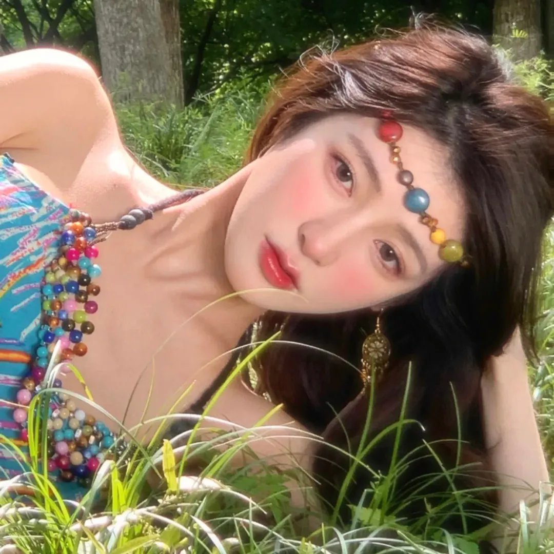 金发美人 海报